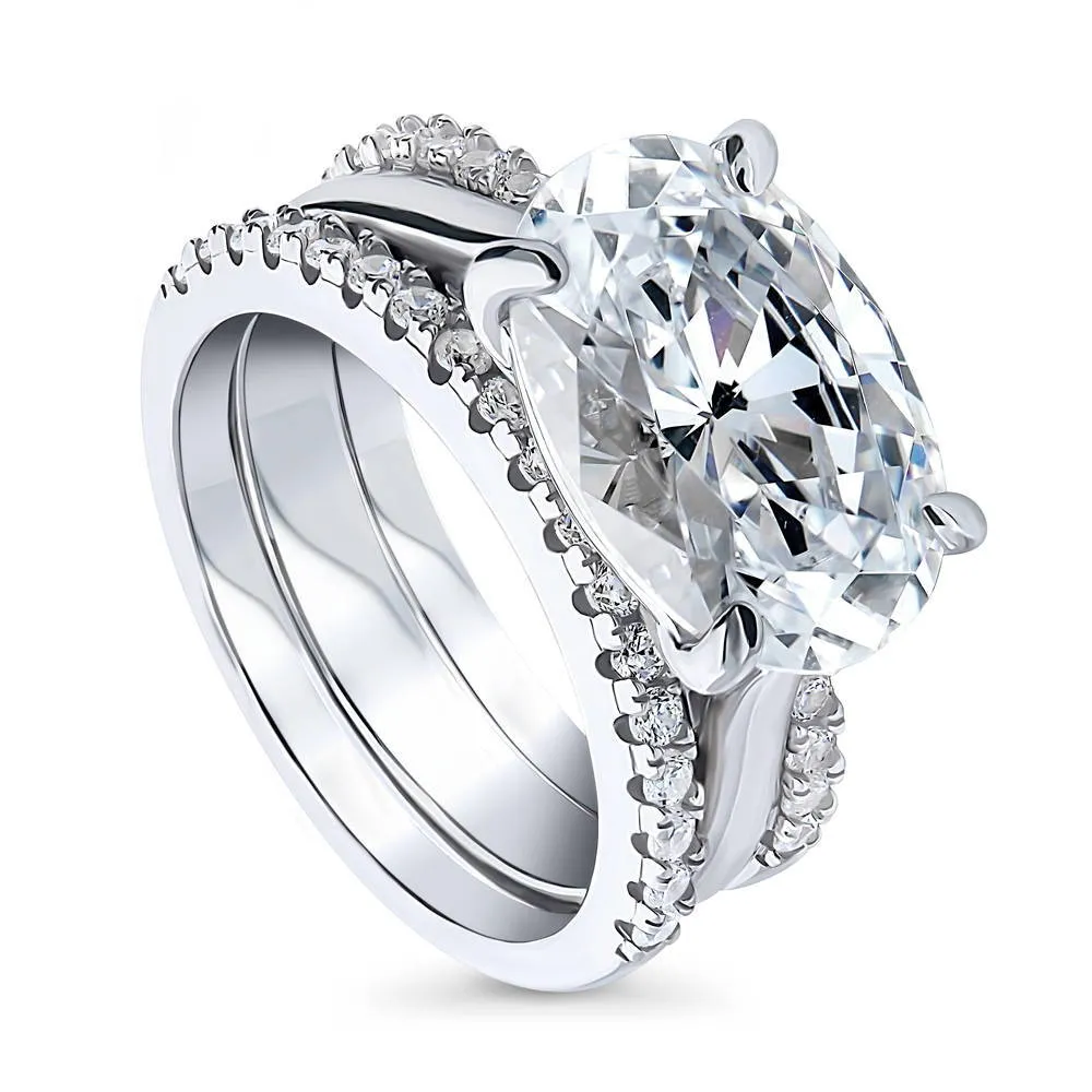 Solitaire East-West 5.5ct Oval CZ Ring Set in Sterling Silver