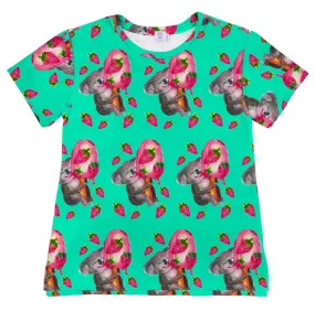 Strawberry Bliss Women's Short Sleeve Tee Shirt